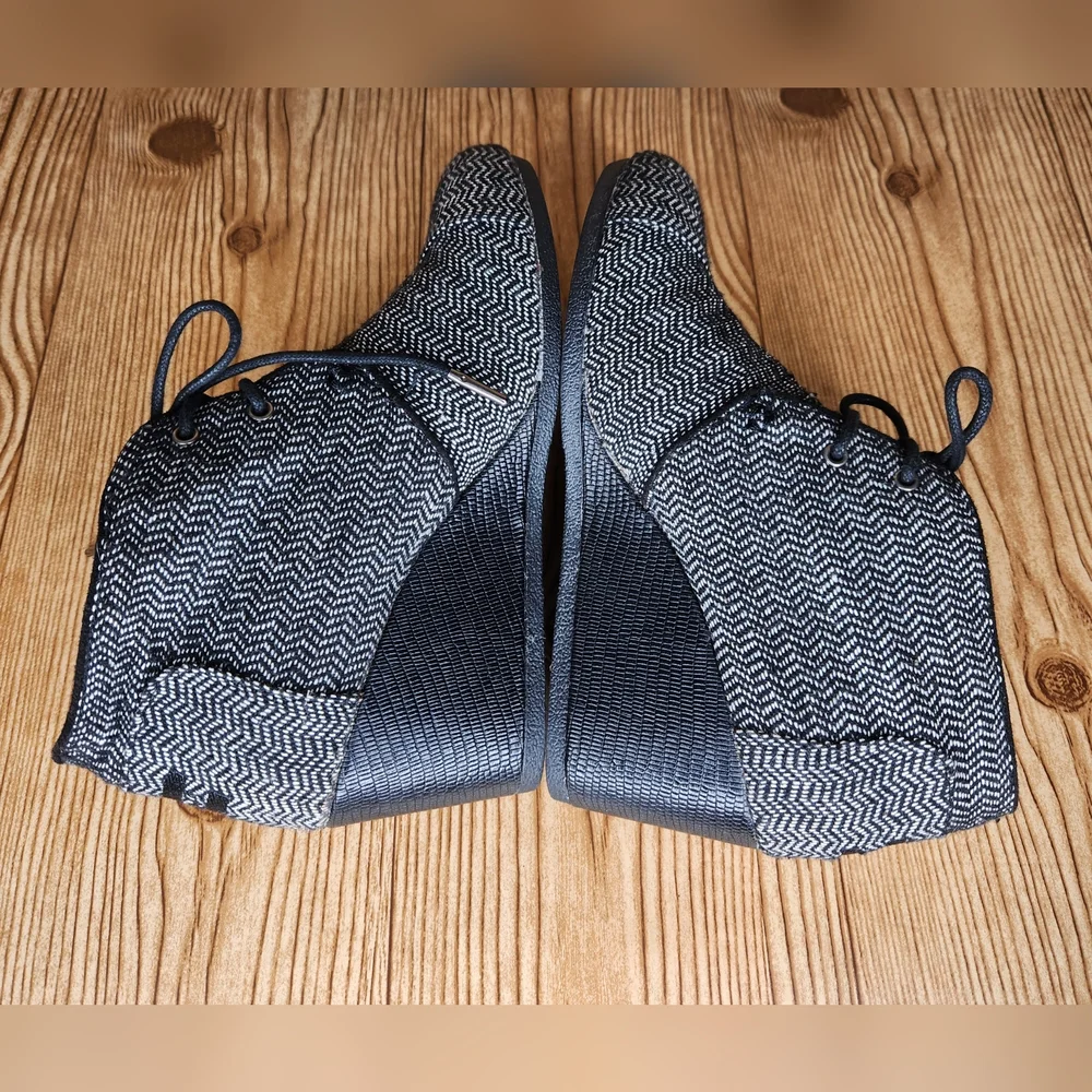 TOMS Women's Desert Wedge‎ Bootie Size 8.5
